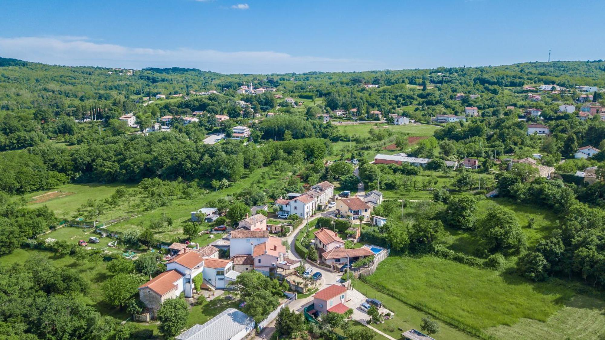 Villa Michelle Karojba Exterior photo